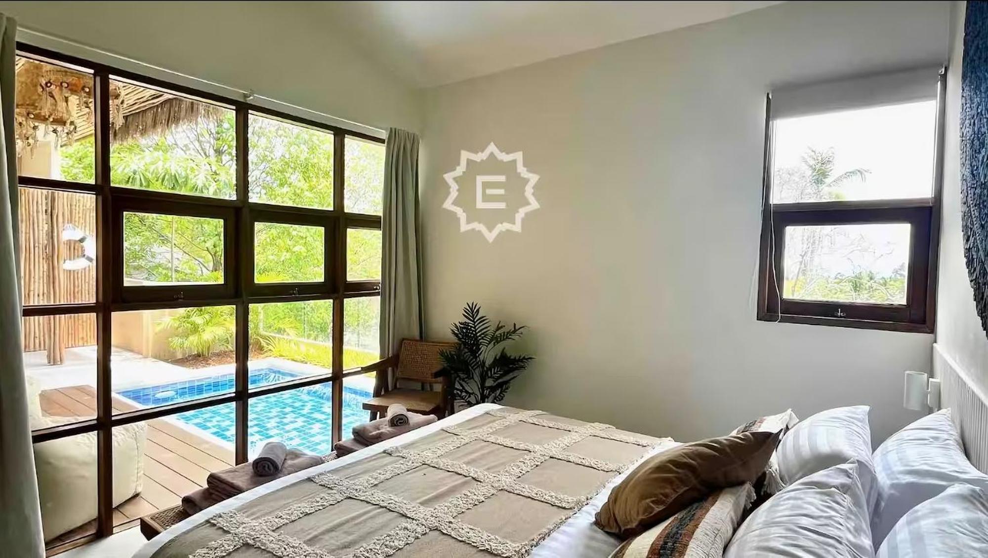 Villa 28 *